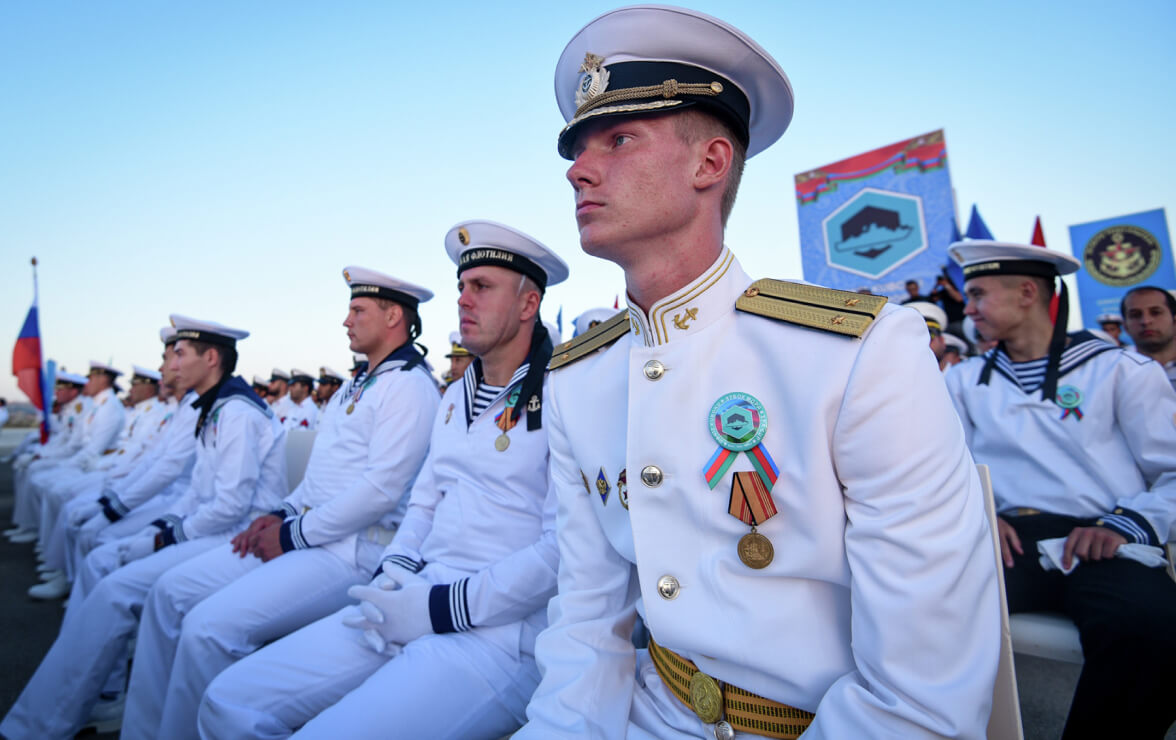 Моряки Каспийской флотилии ВМФ России
