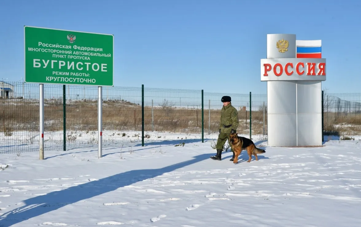 Военнослужащий пограничного управления ФСБ России